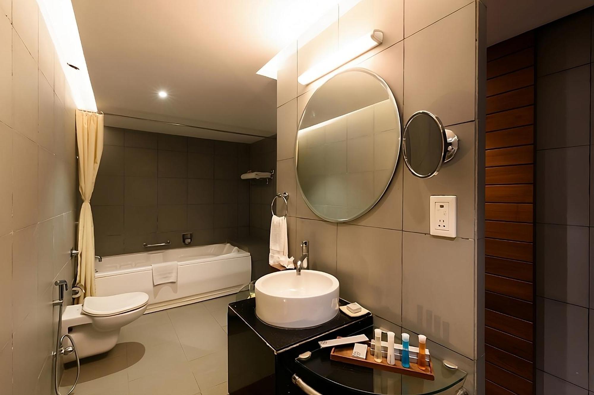 The Golkonda Resort And Spa Hyderabad Exterior photo